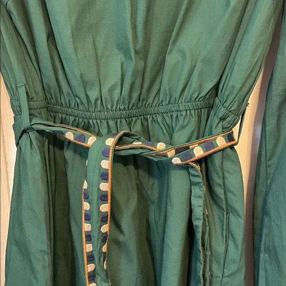 Chic Forest Green Long Sleeve Dress - Picture 2 of 4